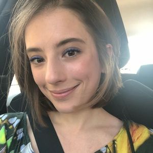 Meet your new posher, Evita